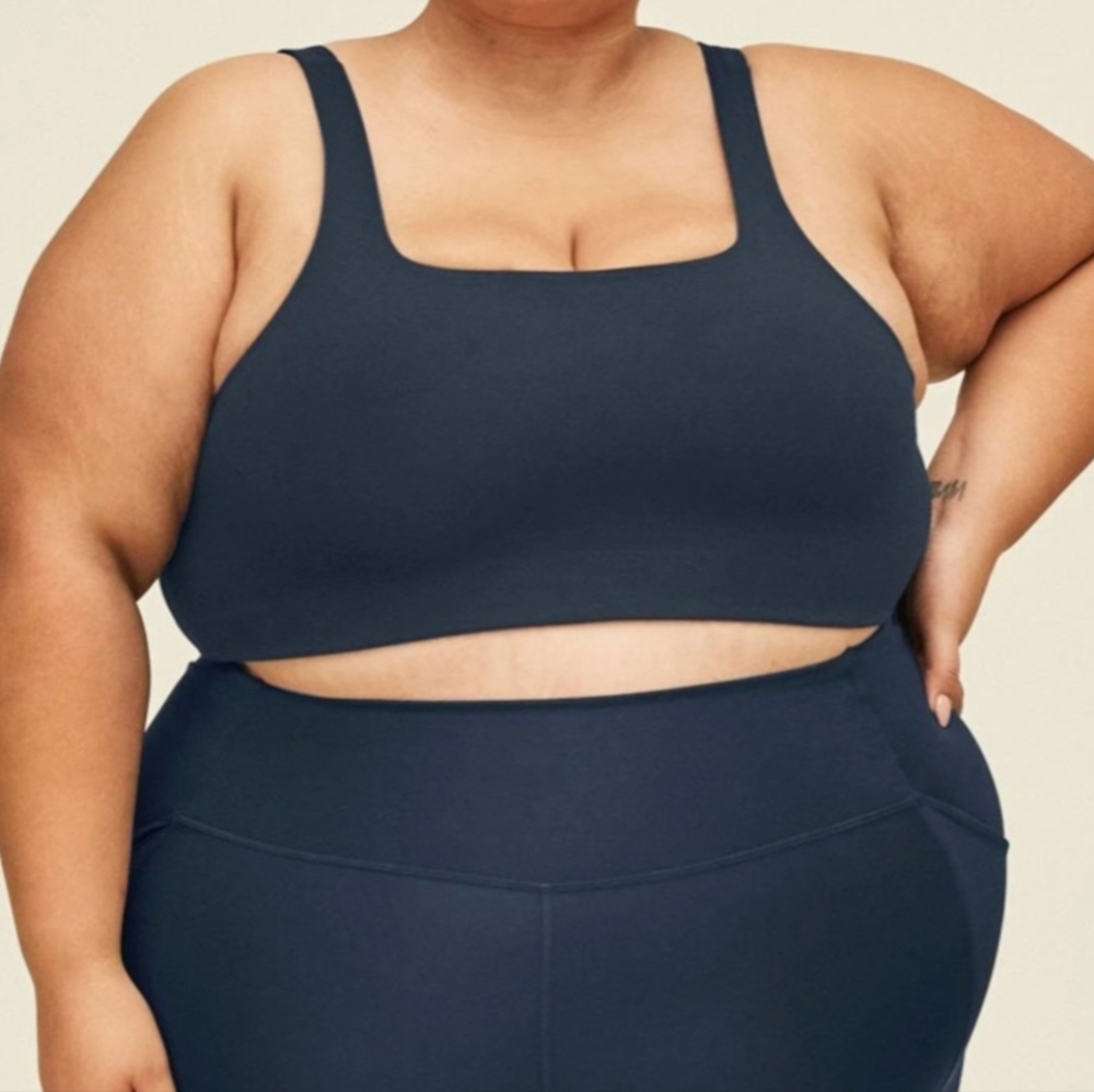 Girlfriend Collective Tommy Cropped Bra